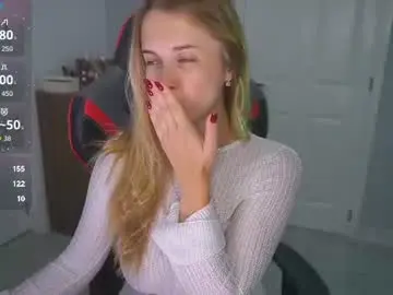 Danikadillan  live sex cam
