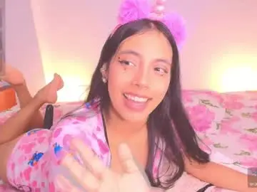 Miajones5  live sex cam