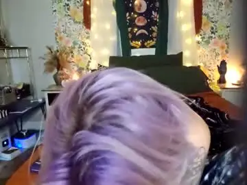 Mystickitty444  live sex cam