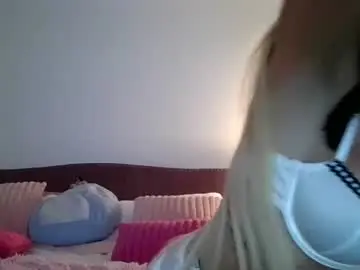 Nicolesarahx  live sex cam