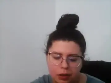 Sarahkrystal  live sex cam