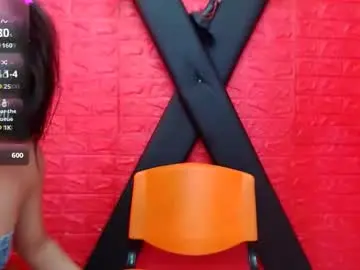 Selena18quintanilla  live sex cam