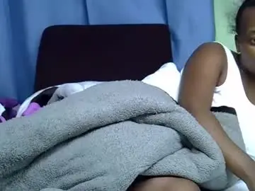 Sexxybuttie  live sex cam