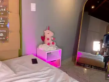 Azuka_kurokami  live sex cam