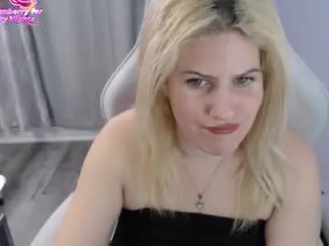 Bellastar84  live sex cam