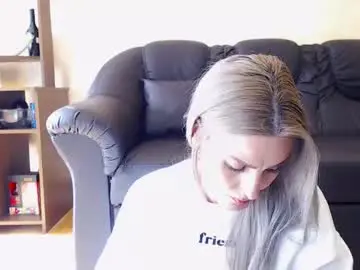 Hornygirllx  live sex cam