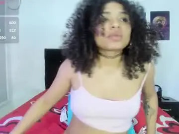 Itsmaraia  live sex cam