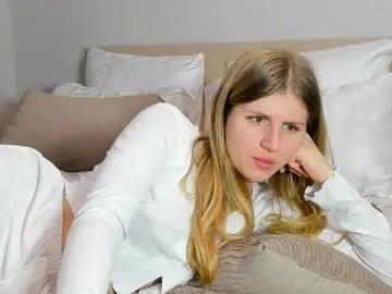 Kirraa_  live sex cam