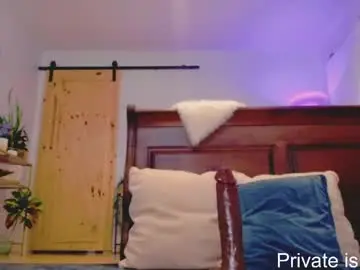 Lucydalton  live sex cam