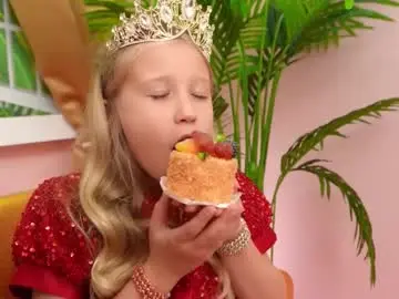 Marivimichel03  live sex cam