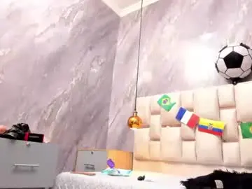 Milf_drip  live sex cam