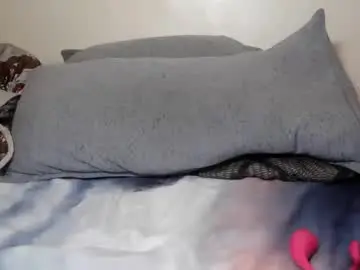 Queen_asha  live sex cam