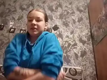 Sheriseneitz  live sex cam