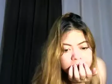 Sugarlips_xox  live sex cam