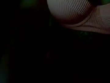 Trulovesonly  live sex cam