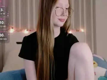 Awwrora  live sex cam
