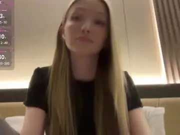 Awwrora  live sex cam