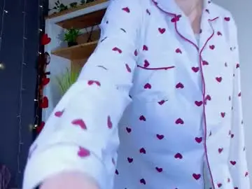 Charlesreynosa  live sex cam