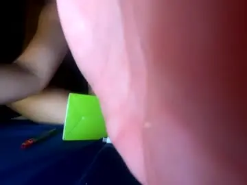 Daisymae1990  live sex cam