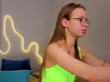 Emma_clon  live sex cam