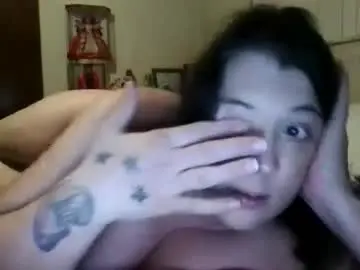 Hazelbasil32728  live sex cam