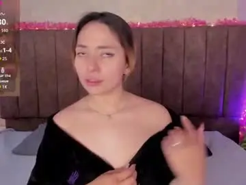 Lanaamills  live sex cam