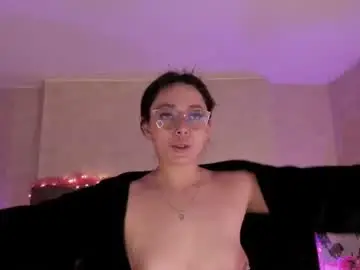 Lanaamills  live sex cam