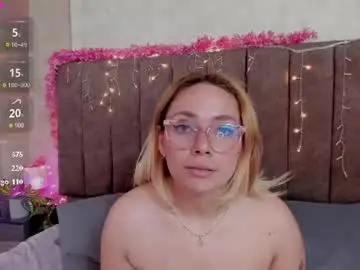Lanaamills  live sex cam