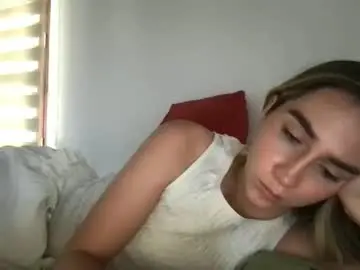 Pinkilola  live sex cam