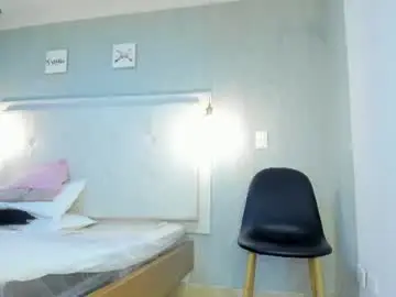 Victoria_cutee  live sex cam