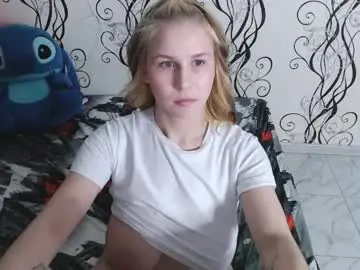 Angelaroyy  live sex cam