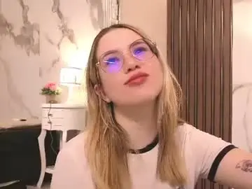 Annyhathaway  live sex cam