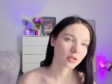 Beatricemoonlight  live sex cam