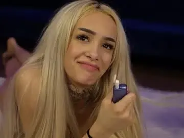 Blondie_muller  live sex cam