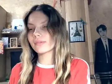 Giuseppinasporcic  live sex cam