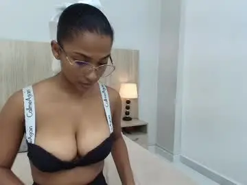 Karina_calderon  live sex cam