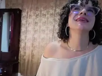 Kloewolf  live sex cam