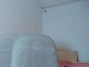 Milaroux_  live sex cam
