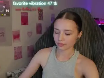 Milyamess  live sex cam