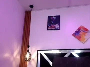 Savage_doll  live sex cam