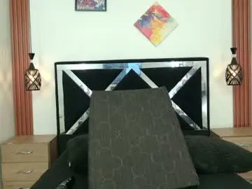 Savage_doll  live sex cam