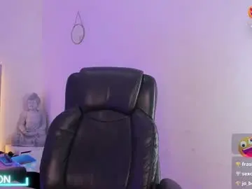 Zulay_moon  live sex cam