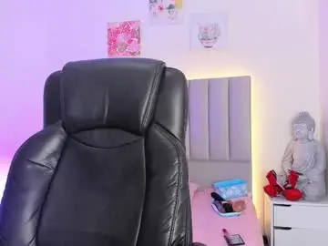 Zulay_moon  live sex cam