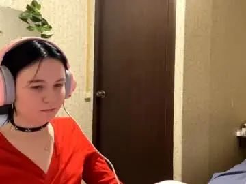 Artiekuszynski  live sex cam