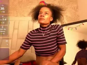 Daffnelewis  live sex cam