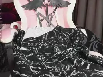 Devil_s_bride  live sex cam