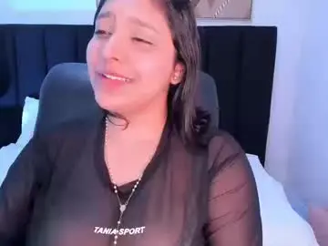 Dullce77  live sex cam