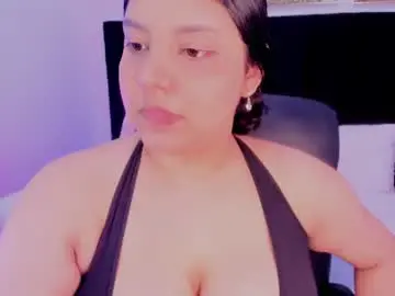 Dullce77  live sex cam