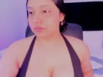 Dullce77  live sex cam