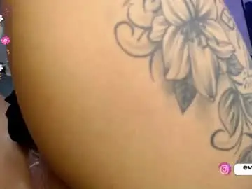 Evacuper  live sex cam
